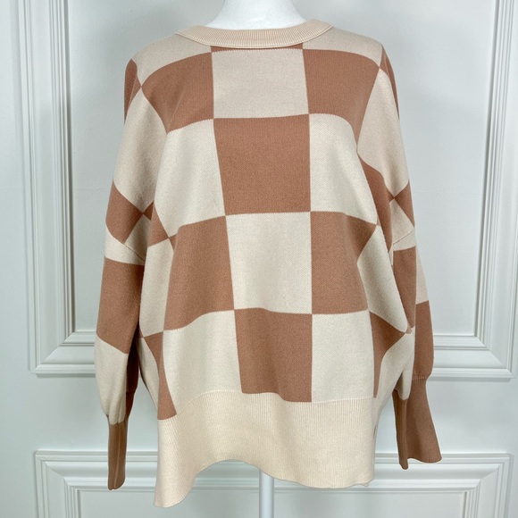Amazon Checkered Sweater - Picture 2 of 5